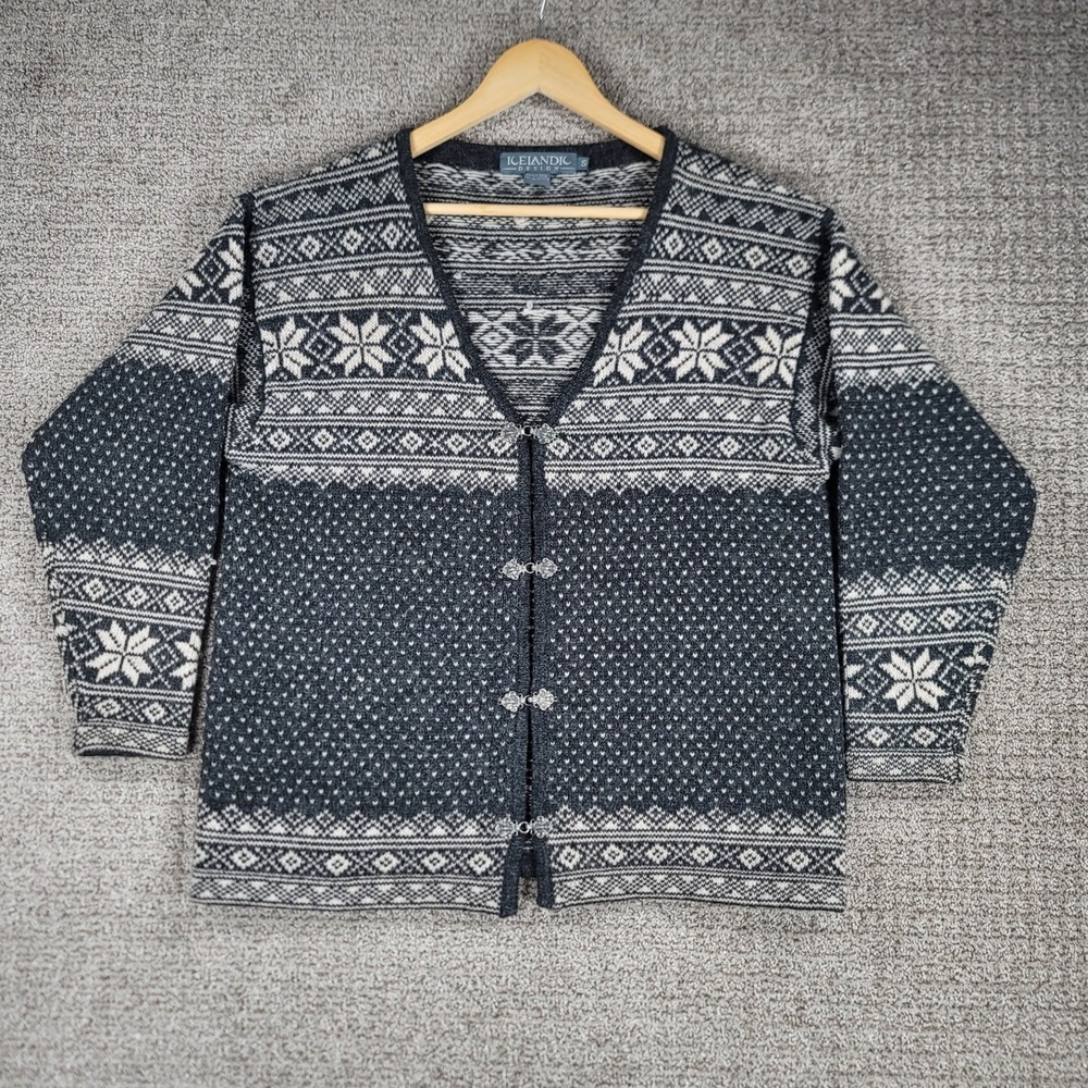 Icelandic Design Wool Cardigan Womens Size S Gray‎ Snowflake Nordic Sweater